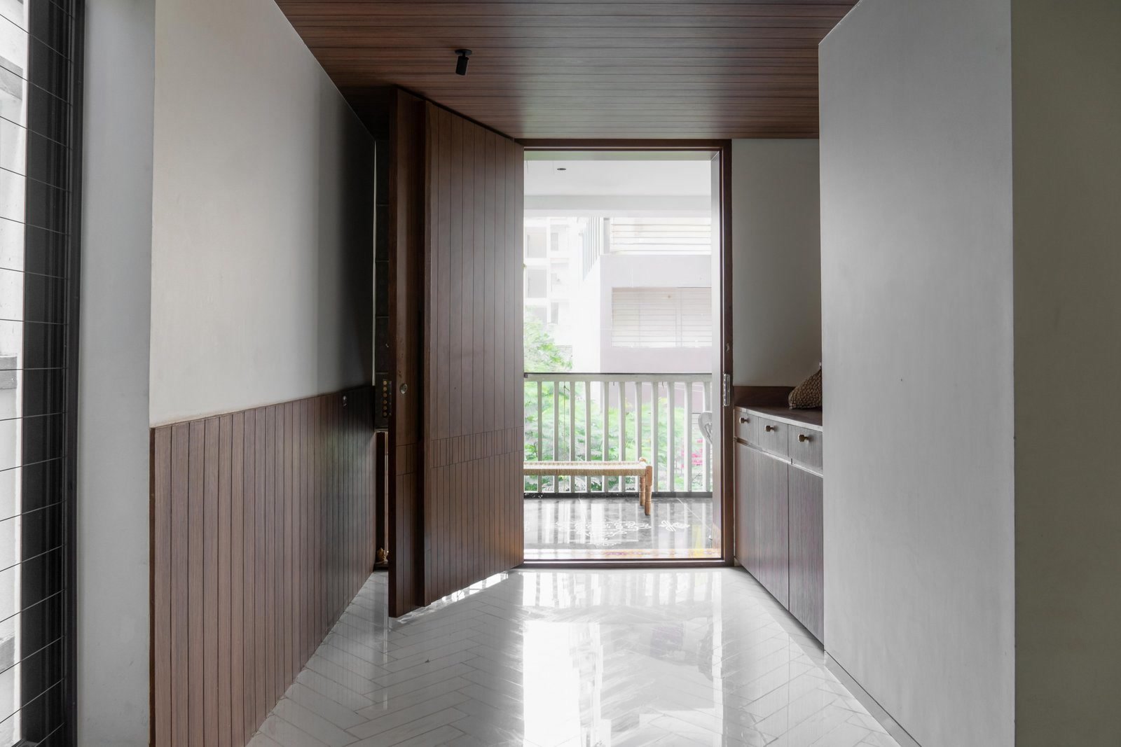 RAO’S RESIDENCE — W02